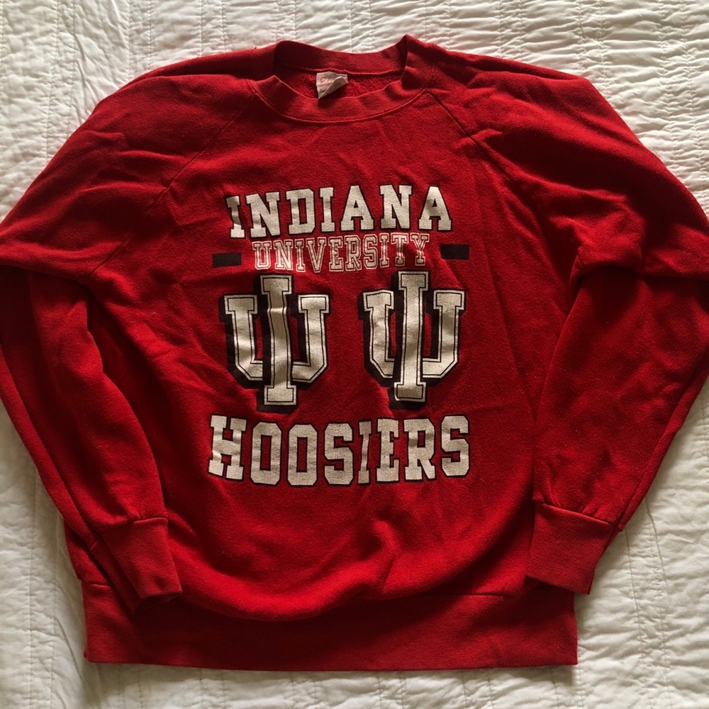 Vintage crewneck sweater